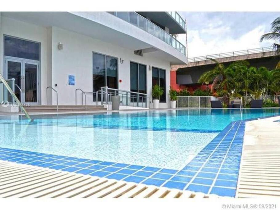 Ocean View 2Br 2Bth Hallandale Beach Miami Ft Lauderdale Екстер'єр фото